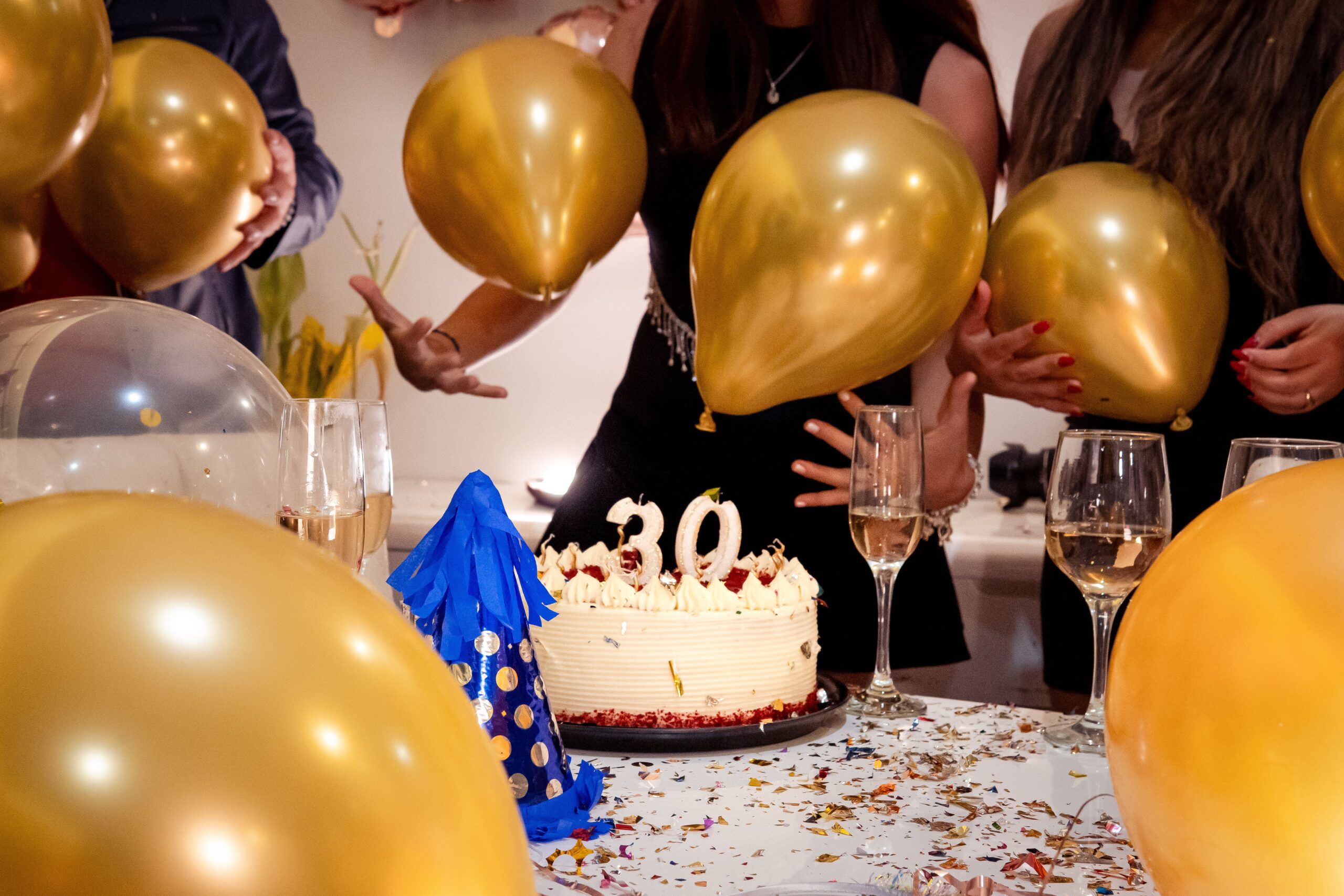 30 Jahre verheiratet – Die Perlenhochzeit feiern und drei Jahrzehnte Liebe würdigen